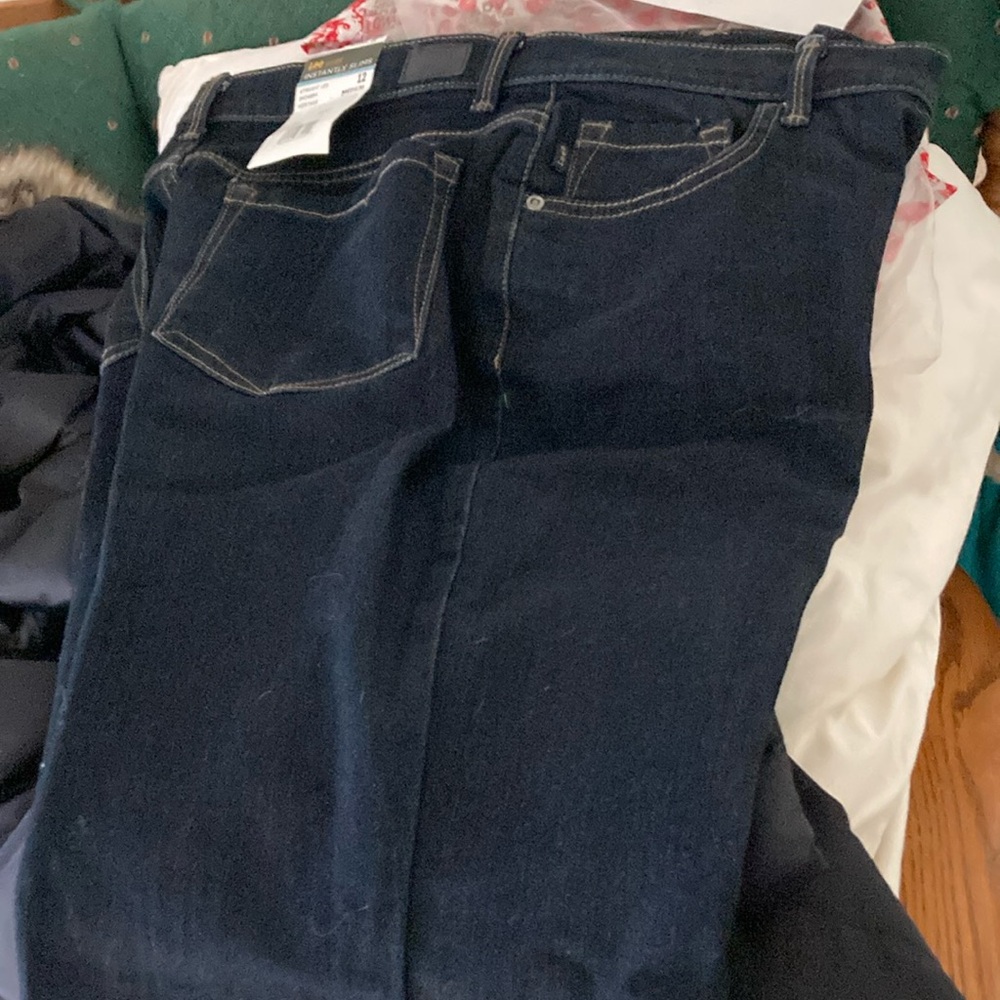 Ladies Size 12 Dark wash/dye Lee jeans